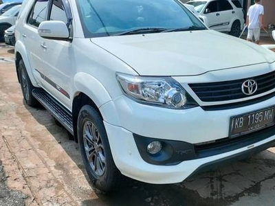 2015 Toyota Fortuner 4X2 2.5L AT TRD