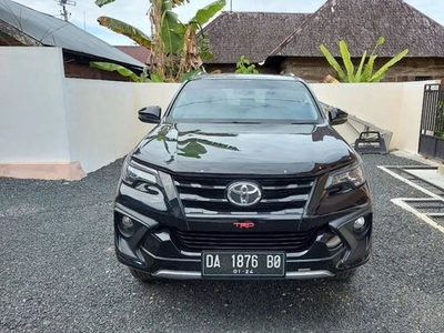 2019 Toyota Fortuner 4X2 2.5L AT TRD