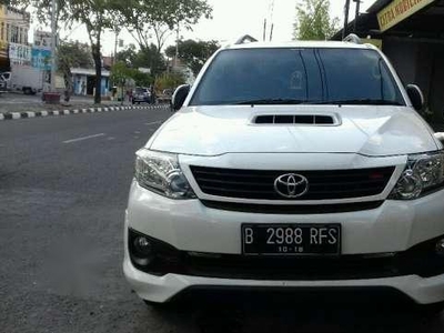 Jual mobil Toyota Fortuner TRD 2013