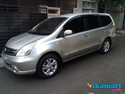 Jual NISSAN GRAND LIVINA 1.5 Ultimate 2011 A/T Silver
