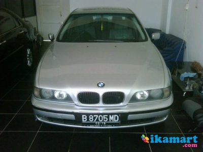 Jual BMW 528i A/t Silver Metalik Tahun 2000 ! Klik Here
