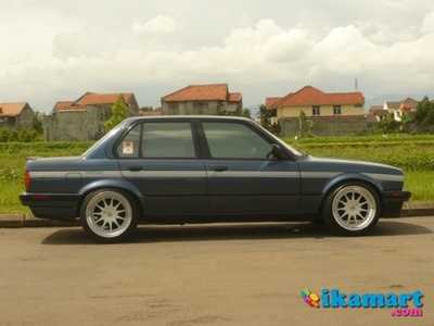 Jual BMW E30 M40 '91 Velvet Blue (Bandung)