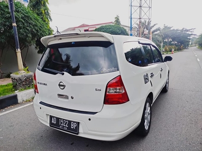 Jual Nissan Grand Livina 2012 SV di Jawa Tengah - ID36441981