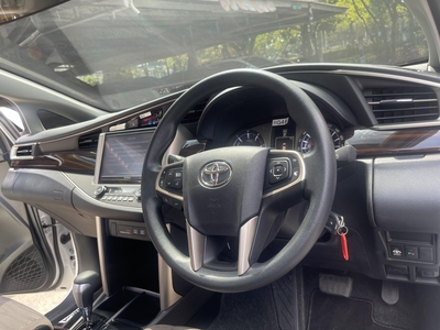 Toyota Kijang Innova 2.4V 2022 Putih PROMO TERMURAH DIAKHIR TAHUN