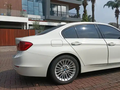 BMW 320i 2013