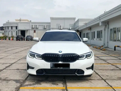 BMW 320i 2020