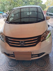 Honda Freed 2012