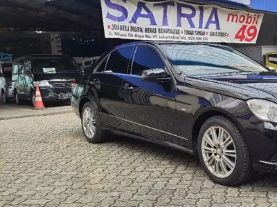 Mercedes-Benz E250 2010