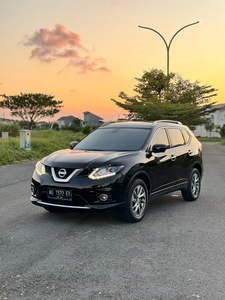 Nissan X-Trail 2015