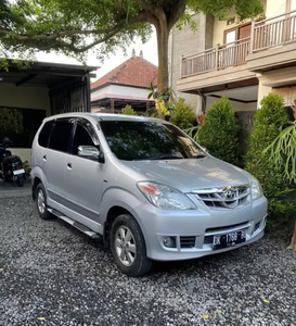 Toyota Avanza 2011