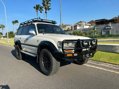 Toyota Land Cruiser 1996