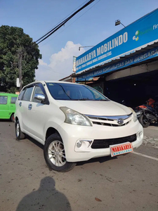 Daihatsu Xenia 2012