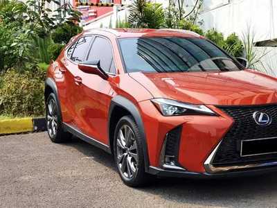 Lexus UX200 2020