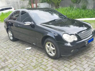 Mercedes-Benz C200 2001