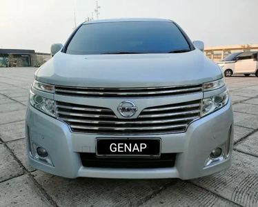 Nissan Elgrand 2013