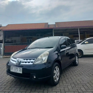 Nissan Grand livina 2007