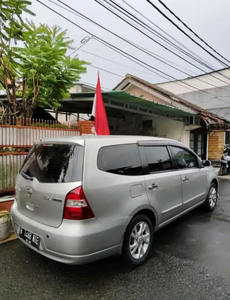 Nissan Livina 2013