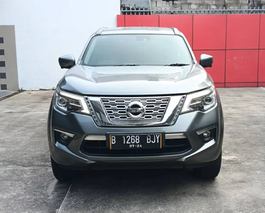 Nissan Terra 2019