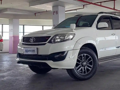 Toyota Fortuner 2015