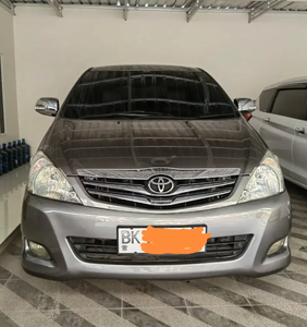 Toyota Kijang Innova 2010