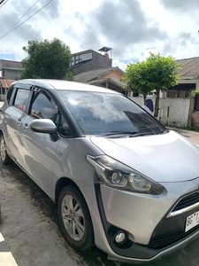 Toyota Sienta 2017