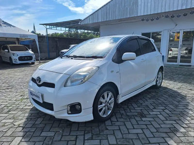 Toyota Yaris 2012