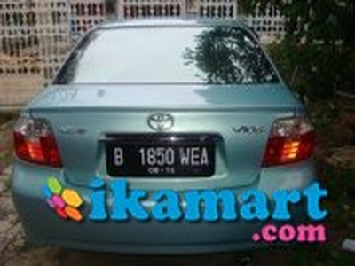 Jual Toyota Limo Th. 2004 Canggih Murah