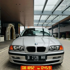 BMW 325i 2002