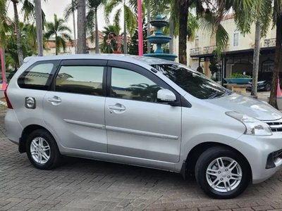 Daihatsu Xenia 2014