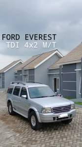 Ford Everest 2004