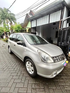 Nissan Livina 2008
