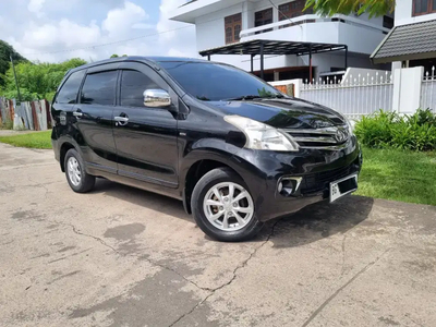 Toyota Avanza 2013