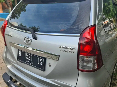 Toyota Avanza 2015