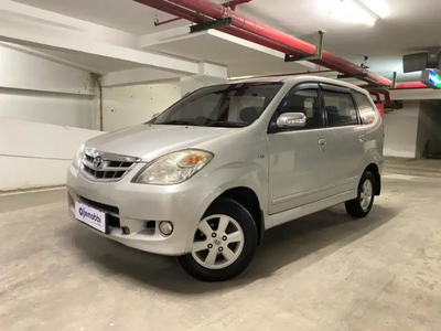 Toyota Avanza 2010