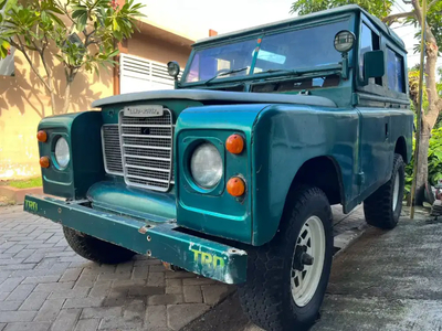 Land Rover Series 1985