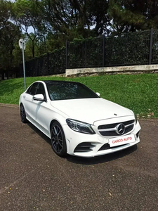 Mercedes-Benz C300 2020