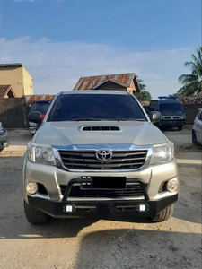 Toyota HILUX 2014