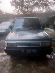 Toyota Kijang 1994