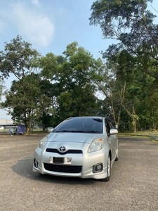 Toyota Yaris 2012