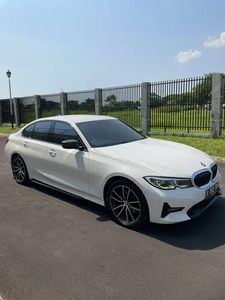 BMW 320i 2020