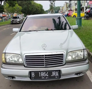 Mercedes-Benz C200 1997