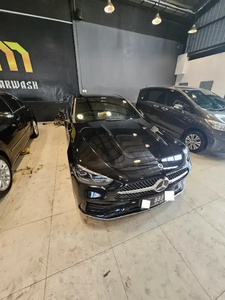 Mercedes-Benz C300 2023