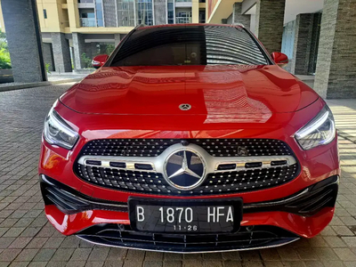 Mercedes-Benz GLA200 2021