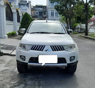 Mitsubishi Pajero Sport 2012