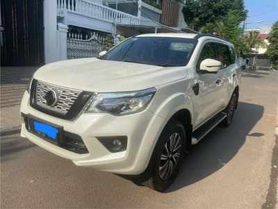 Nissan Terra 2019