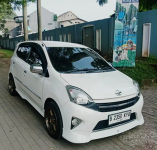 Toyota Agya 2015