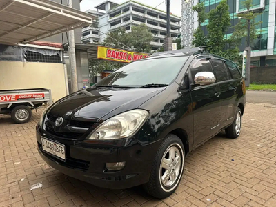 Toyota Kijang Innova 2008