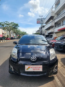 Toyota Yaris 2012