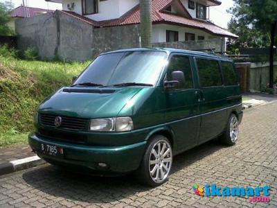 Jual VW Caravelle 2.3 A/T Th98