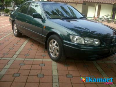 Toyota Camry Thn 2000 A/T